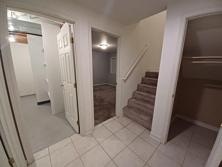 8108 NW 77th Ct — Photo 36