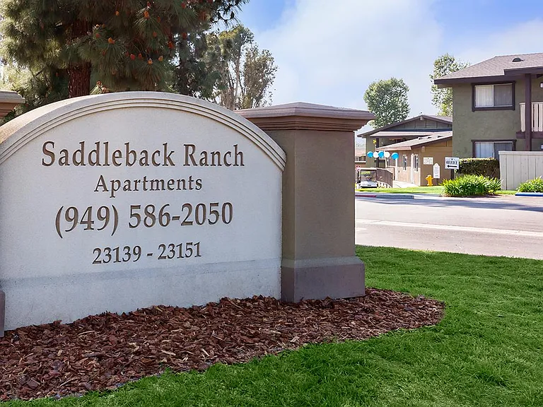Saddleback Ranch Apartments — Photo 59