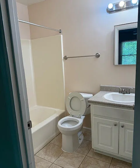 1480 Oakpoint Ct #A — Photo 5