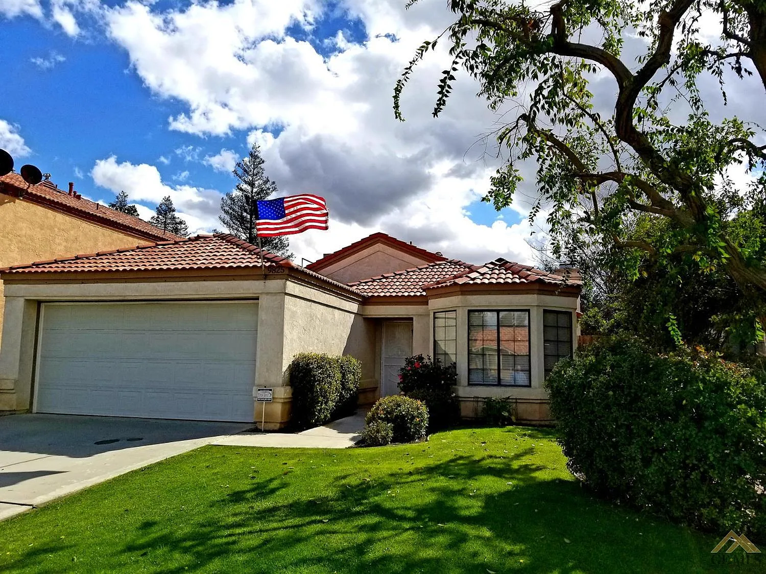 9825 Cimarron Trails Dr photo 1