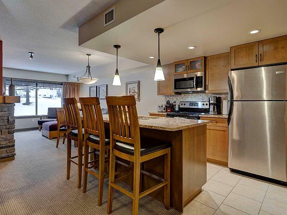 3rd image of 2106 2nd Ave #2106-250