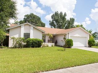 9925 Peddlers Way, Orlando, FL 32817