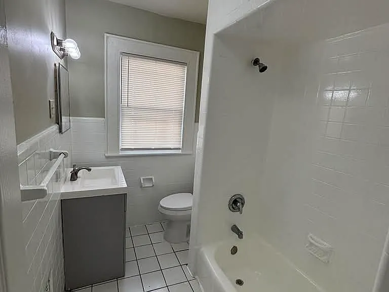 148-150 Norwood St #A — Photo 9
