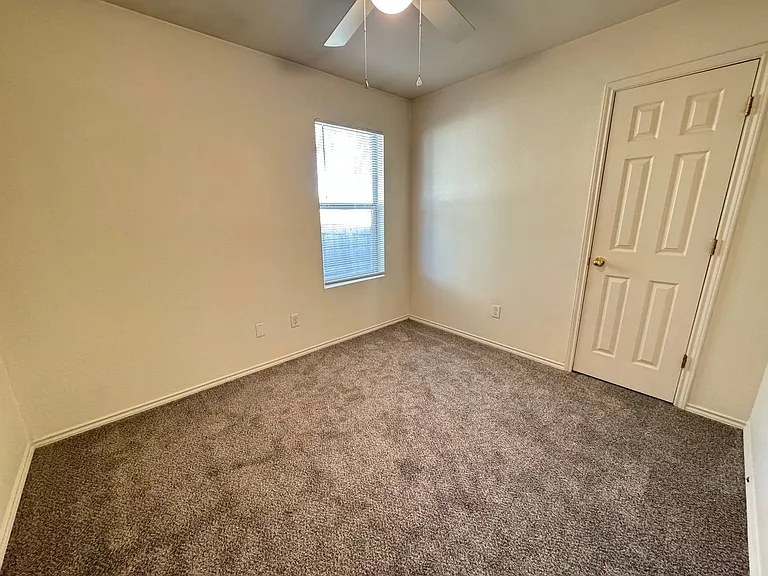 Sales--3809 Edgefield St. — Photo 20