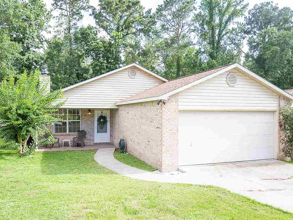 2nd image of 2751 McFarlane Ct