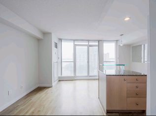 8 York St #708, Toronto, ON