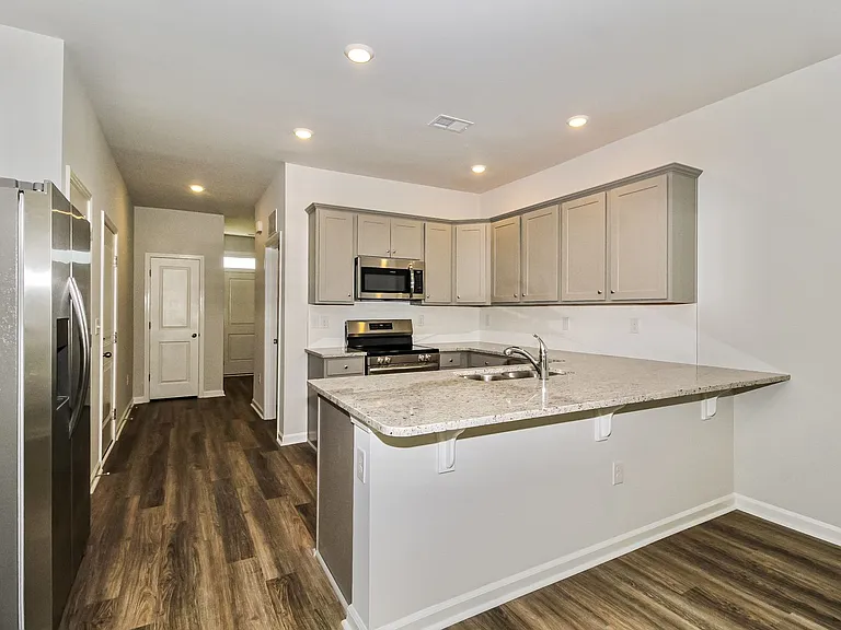 333B Parkington Ln — Photo 9