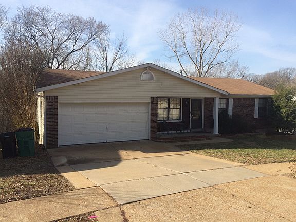 2nd image of 2612 Brantley Ct