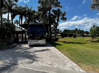 401 NW Chipshot Ln, Port Saint Lucie, FL 34986