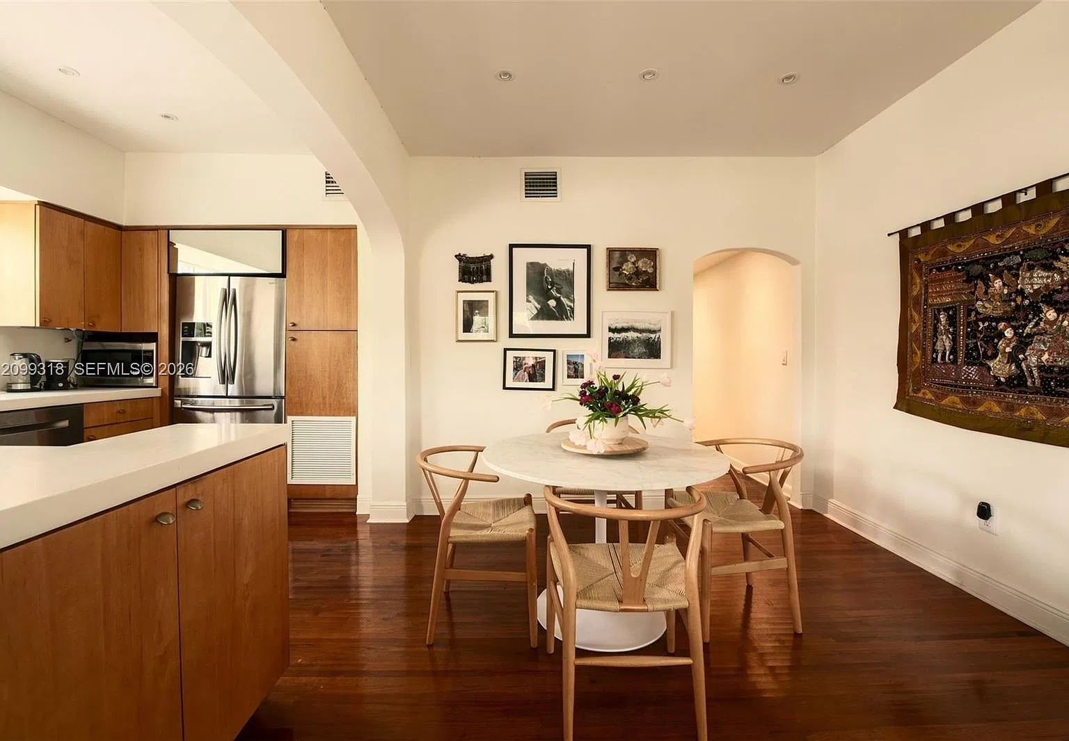 The Flamingo Condo — Photo 2