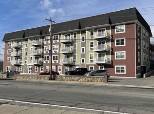 Lake Williams Condominium, Marlborough, MA 01752