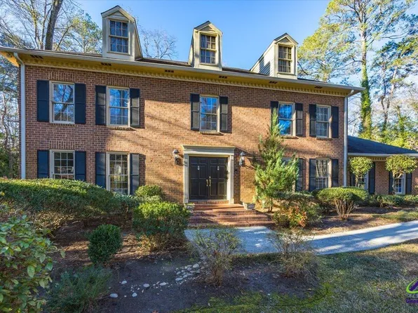 5056 Wellington Dr, Macon, GA 31210