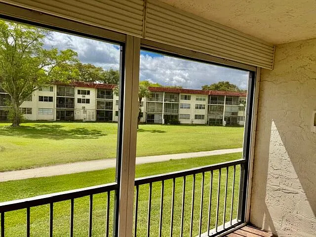 8940 S Hollybrook Blvd #208 — Photo 18