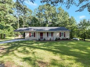 200 Glover Cir, Newnan, GA 30263