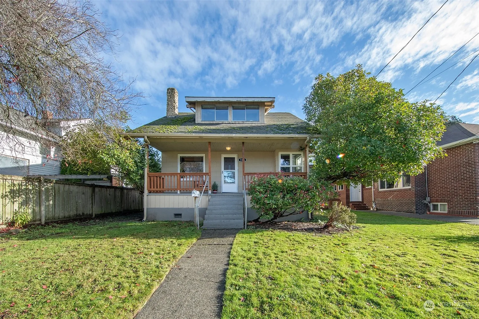 7306 Blake Place SW photo 1