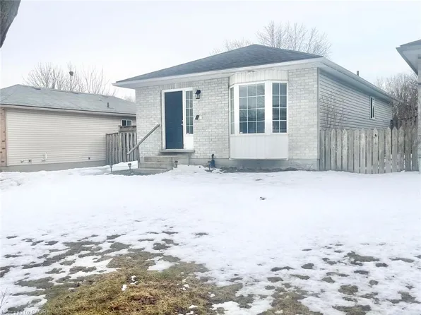 338 Fleming Dr, London, ON N5V 4Y6