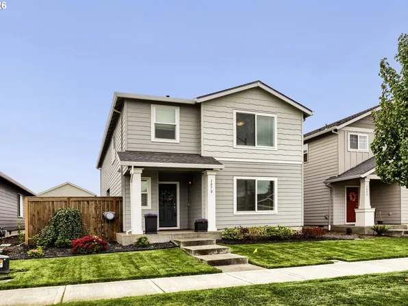 1870 Smith Dr, Woodburn, OR 97071