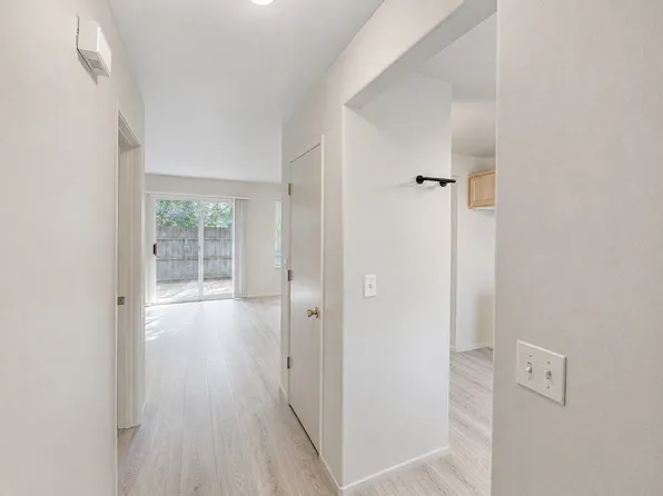 2950 NE Nikki Ct Unit D, Bend, OR 97701