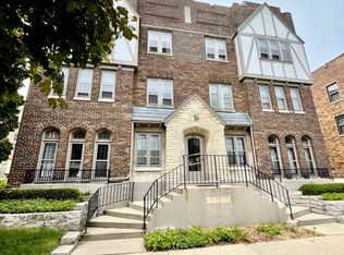 2631 N Cramer, Milwaukee, WI 53211