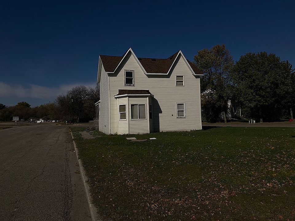 (Facing North) 