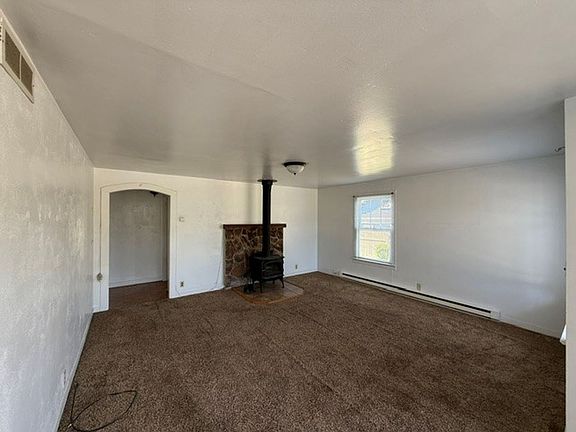 4th image of 675 & 685 Elrod Ave