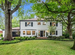 42 Pointer Ln, Saint Louis, MO 63124