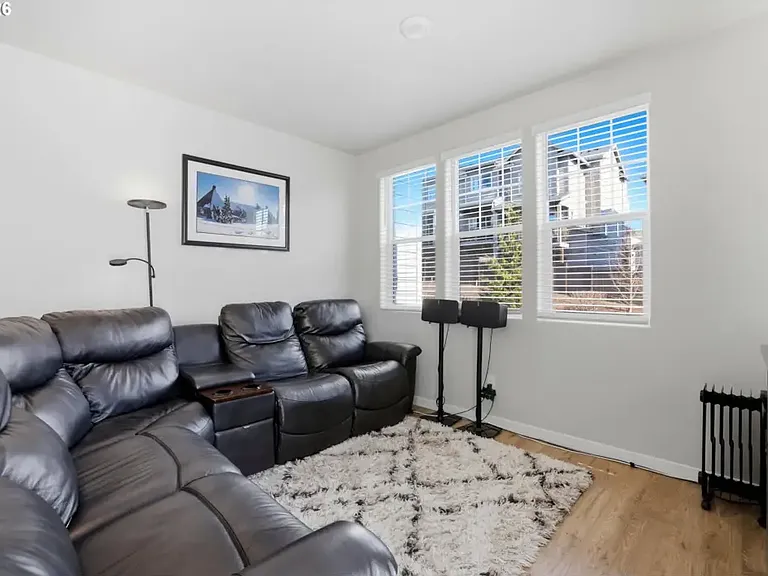 17149 SW Snowdale St #103 — Photo 36