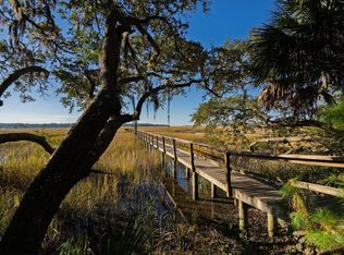 8525 Middleton Point Ln, Edisto Island, SC 29438