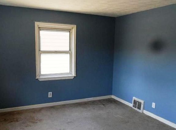 5th image of 3001 Princeton Ave