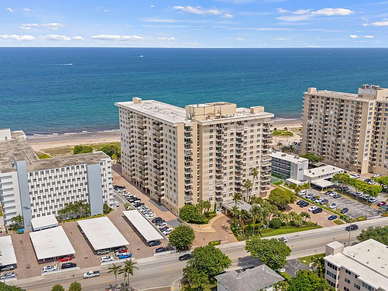 1900 S Ocean Blvd #10J — Photo 28