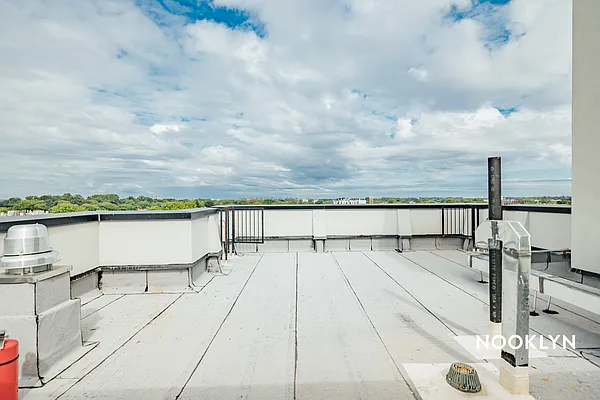 Rented by Nooklyn NYC LLC | media 48