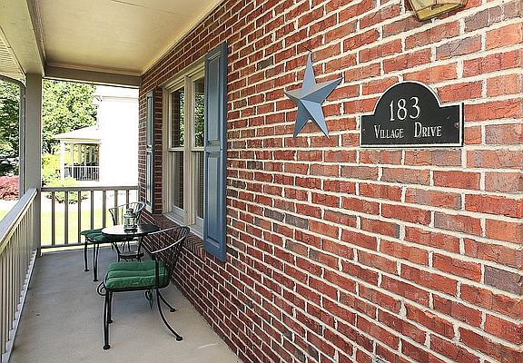 4th image of 183 Village Dr