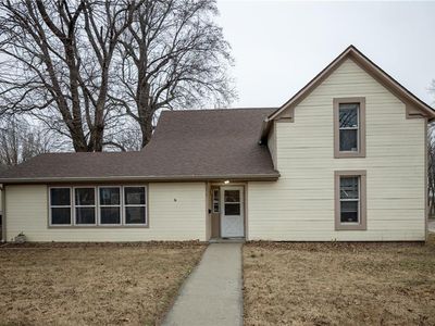 214 E 13th St, Higginsville, MO, 64037