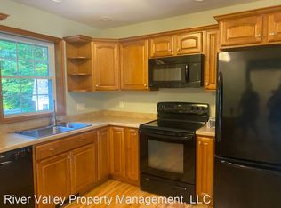 267 Taylor Dr, Windsor, VT 05089