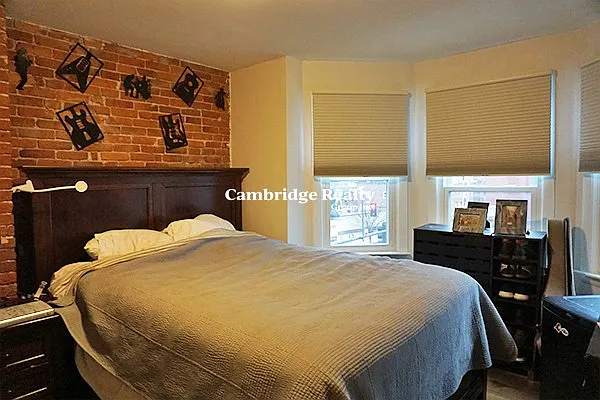 164 Broadway #3T — Photo 4
