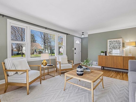 4th image of 5537 Nokomis Ave