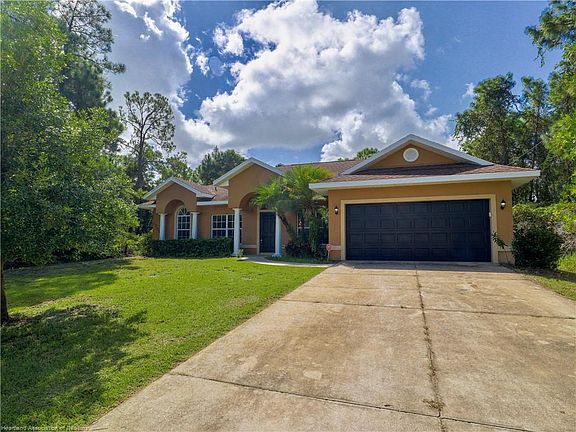 2nd image of 1701 Marigold Ave