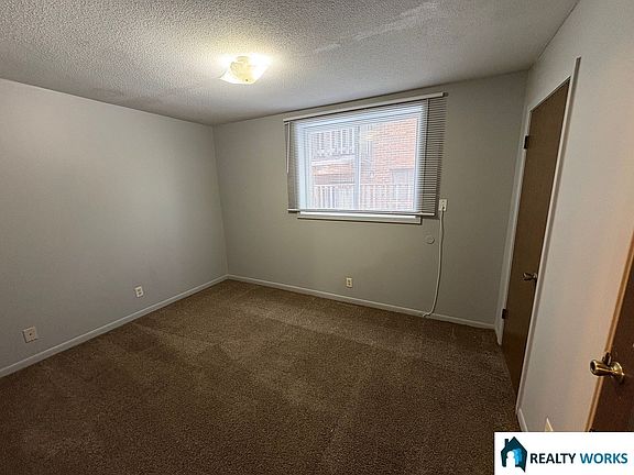 4th image of 702 S 19th St #2