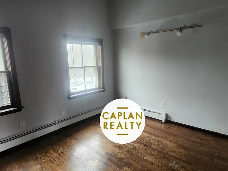 46 Warren St #4F — Photo 7