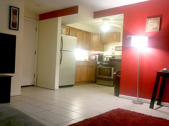3rd image of 9979 Linda Ln APT Gw