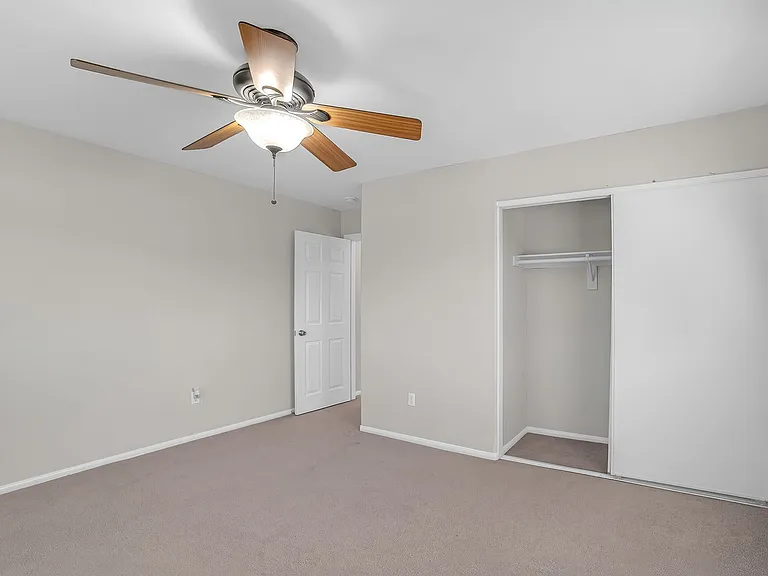 11273 Accademia Ct — Photo 19