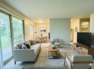 Timber Grove Apartments in Lynnwood, WA, Lynnwood, WA 98036