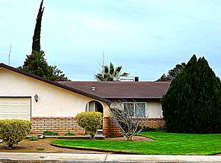 1152 Menlo Ave, Clovis, CA 93612