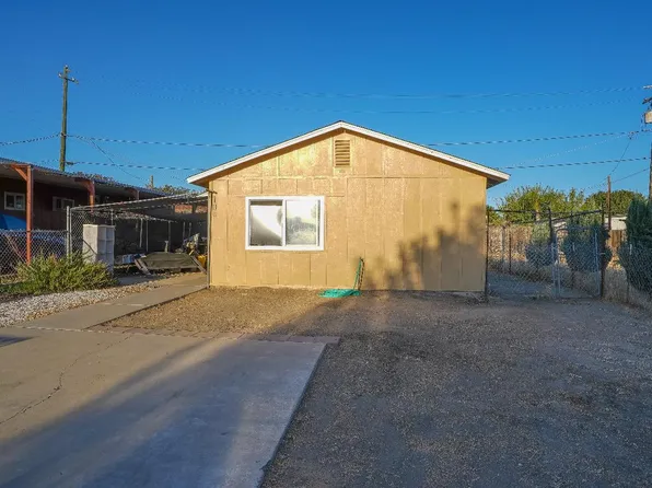 108 Becky Pease St, Kettleman City, CA 93239