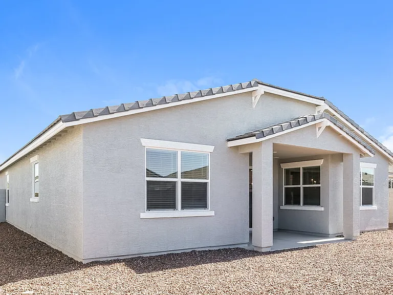 24477 W Grove St — Photo 16