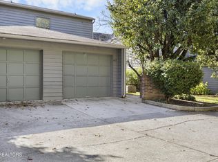 427 Bramblewood Ln, Knoxville, TN 37922