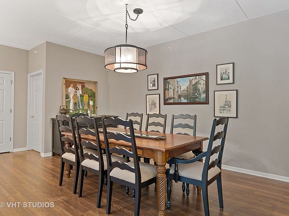 4th image of 950 Augusta Way APT 113