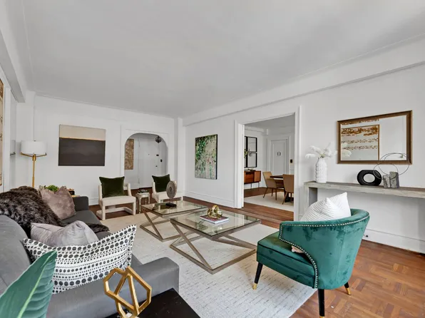 473 West End Avenue image 2 of 16