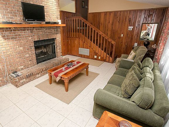 4th image of 243 Scarlet Rose Ln
