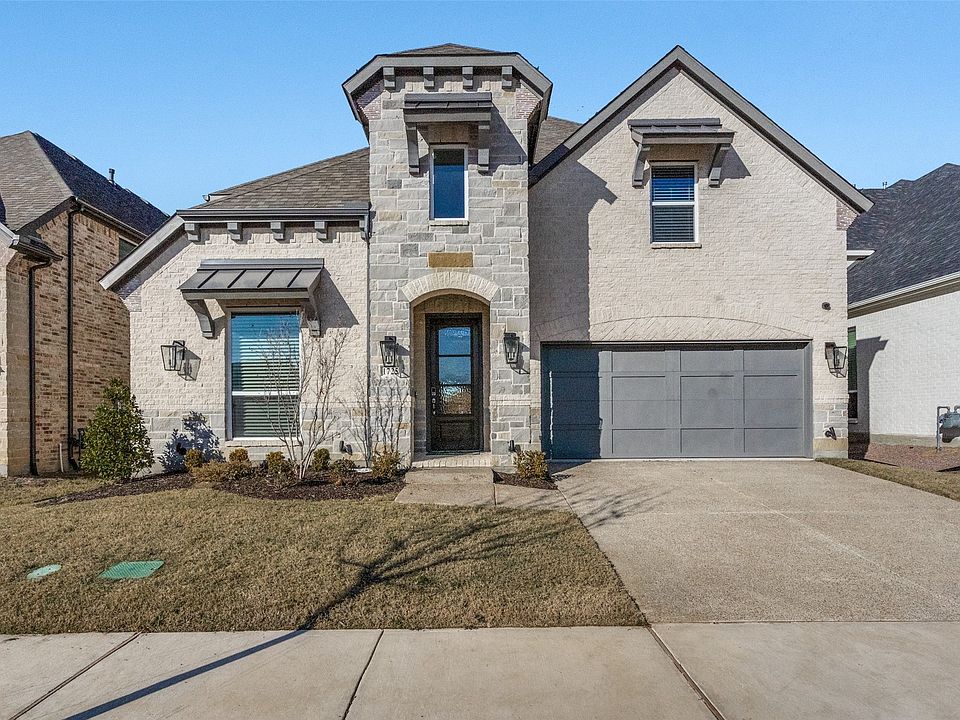 1st image of 1725 Lady Bettye Dr